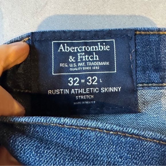 A&F Athletic Skinny Denim Jeans 32x32 - Picture 3 of 5